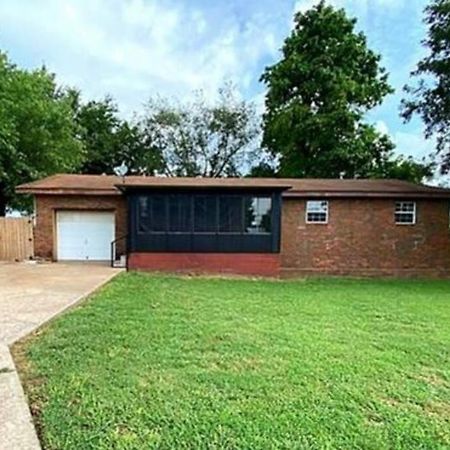 The Greenhouse - 3Bed 2Bath Home In Tahlequah, Ok Exteriör bild